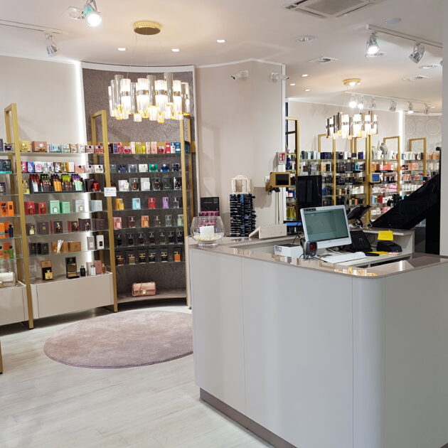 PROFUMERIA – TERNI - Commercial